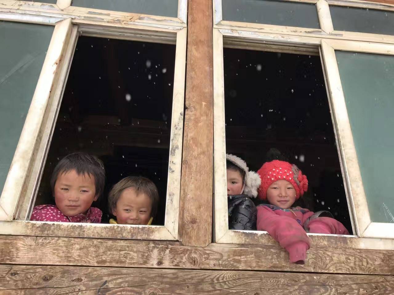 杭州俊良教育内容创作有限公司公益回顾丨家国同欢月同圆 温暖满载甘孜州(图9)